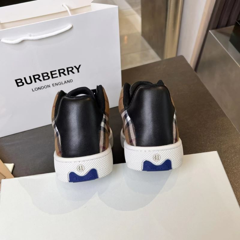 Burberry Low Shoes